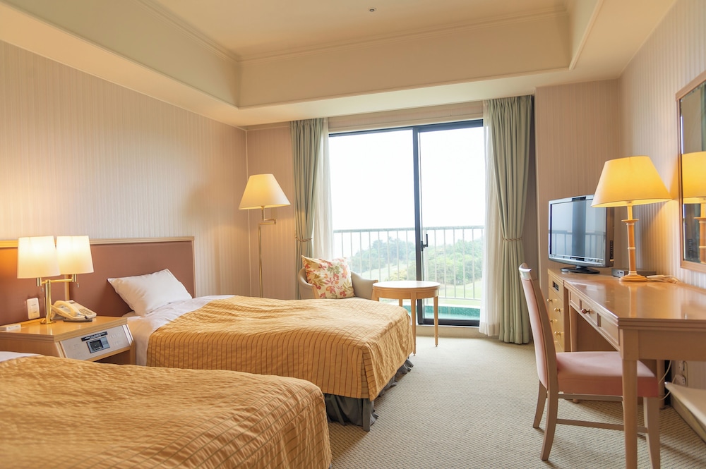 Onahama Ocean Hotel Golf Club 8/30