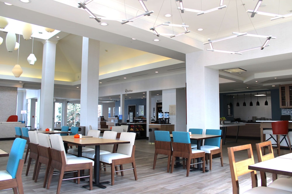 Hilton Garden Inn Colorado Springs Airport 51/59