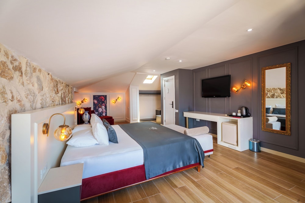 Argos Hotel - Adults Only 30/75