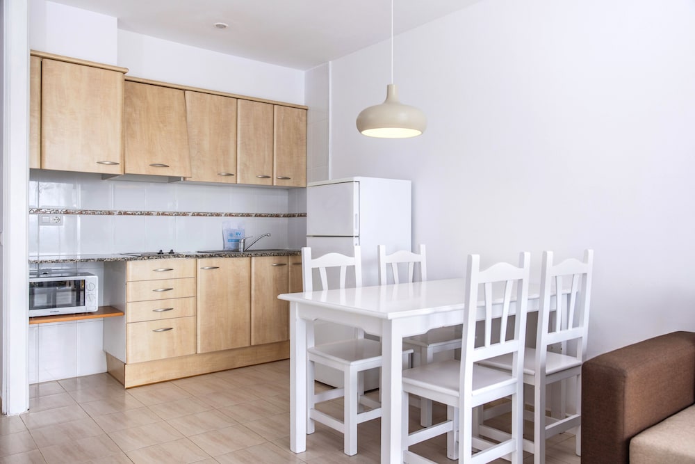 APARTAMENTOS TORREVELLA 21/37
