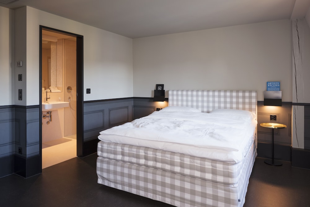 Boutique Hotel Helvetia 9/66