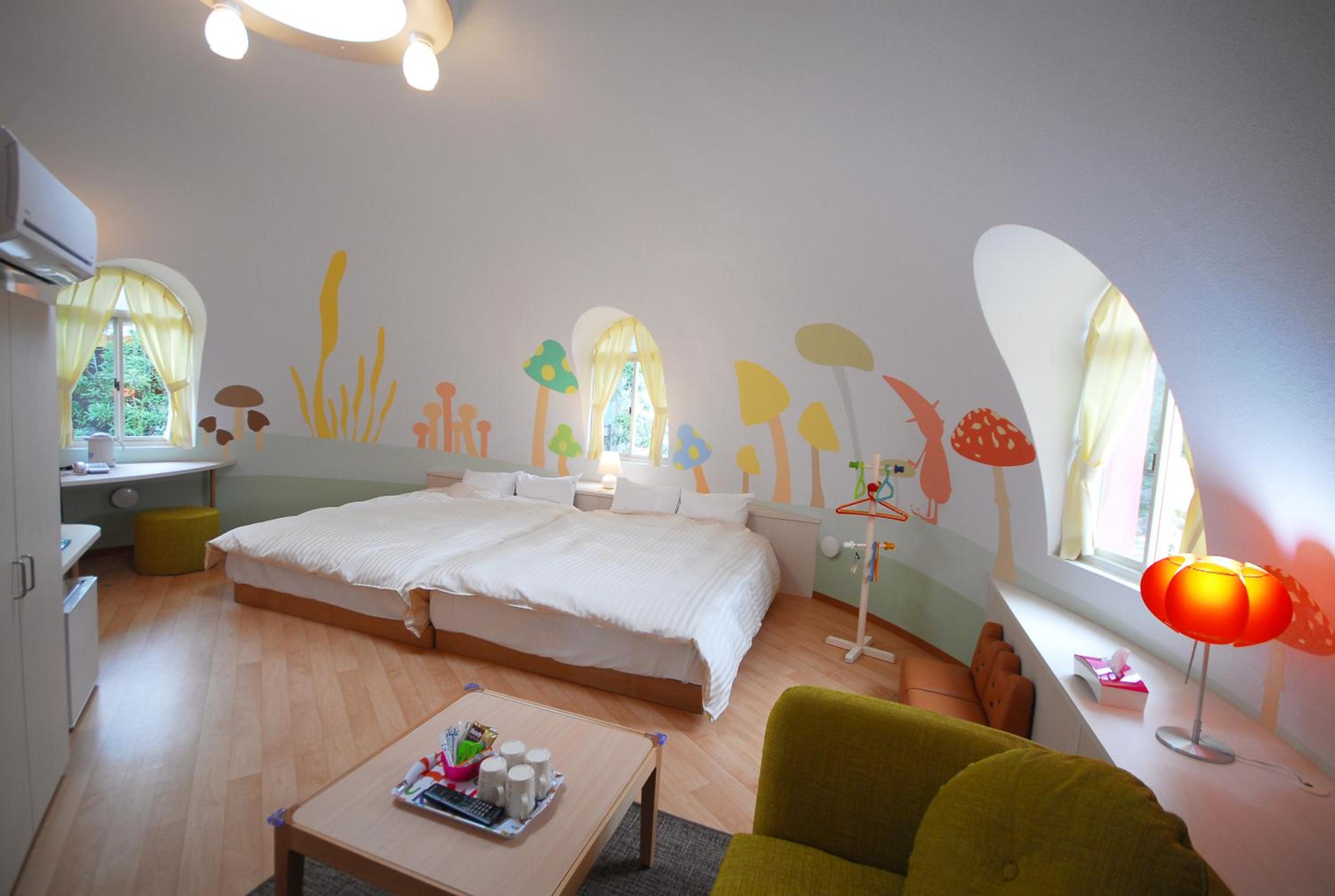 Theme, Family, Dream Zone
