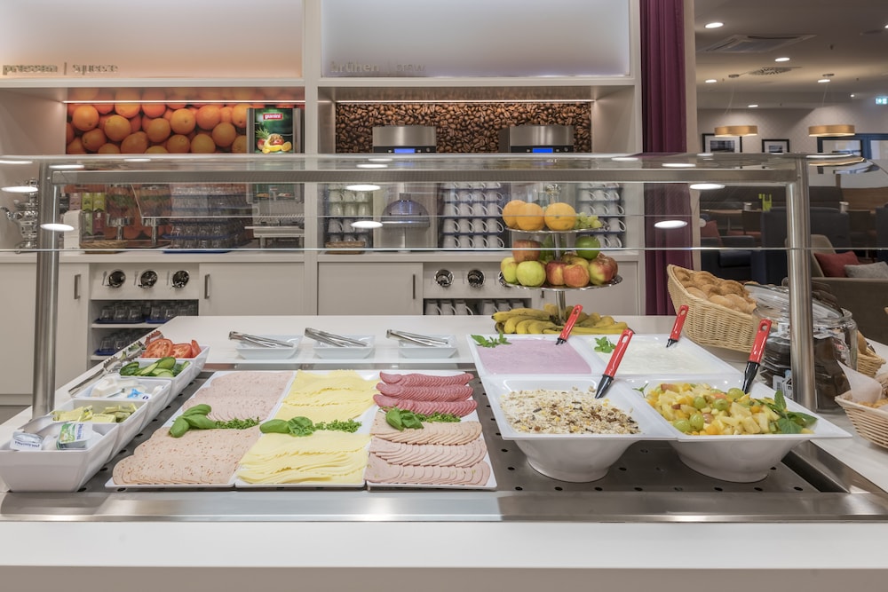 HAMPTON BY HILTON MUNICH CITY WEST 34/46