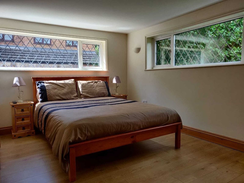 Whitehouse Guest House 14/50