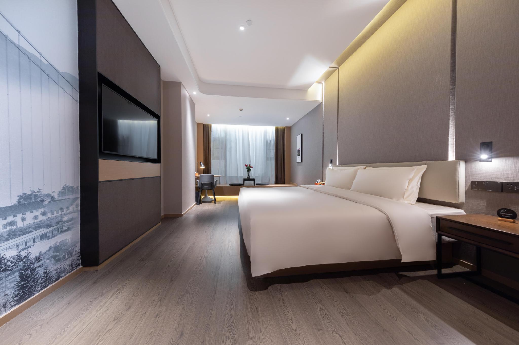 Jimu, King Bed, Queen Bed
