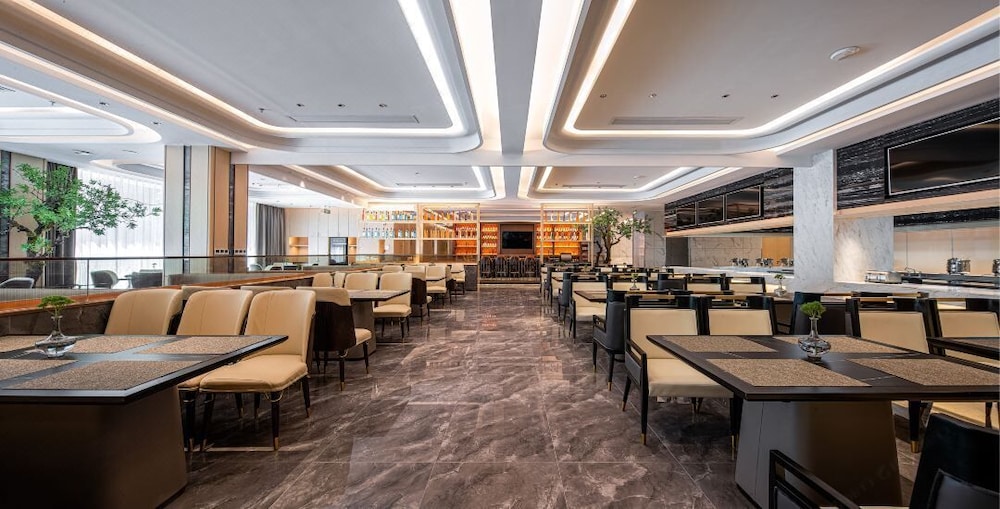 Ramada Wuxi 25/33