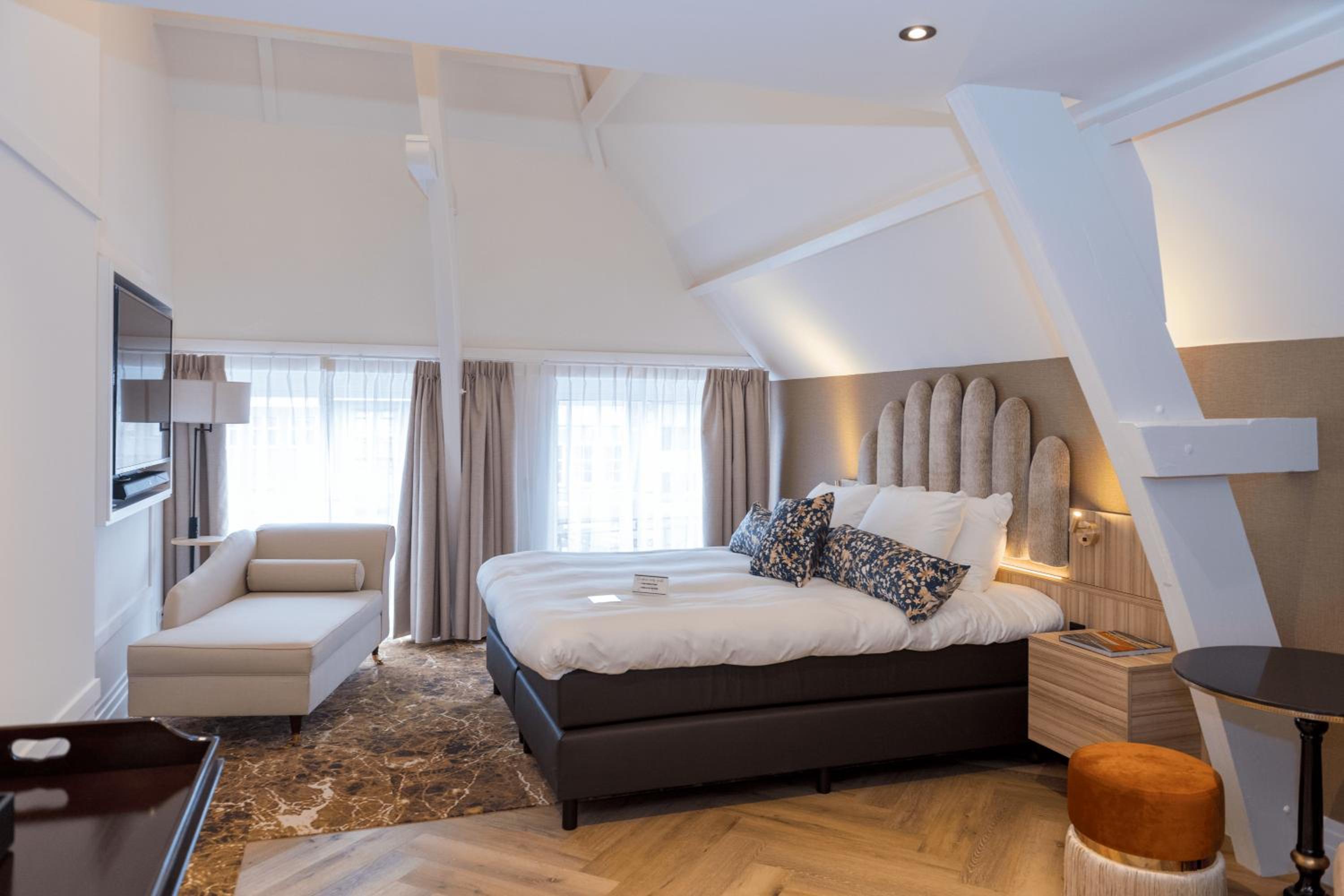 Amadore Stadshotel Jersey 17/47