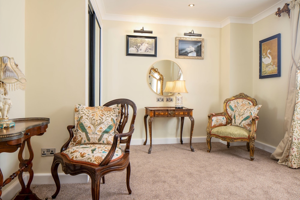 Best Western the Three Swans Hotel 39/69