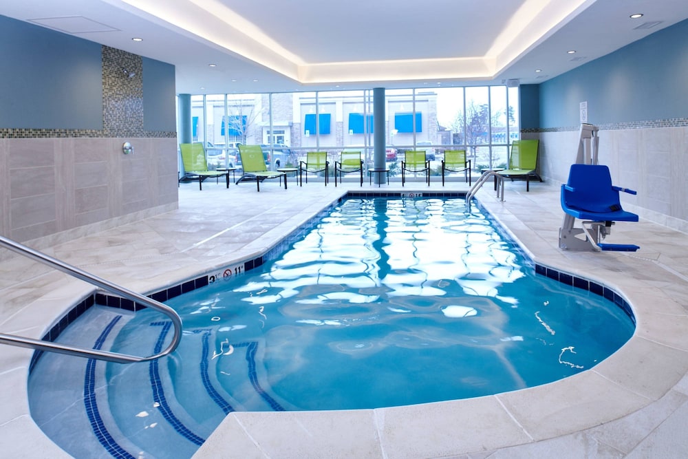 Springhill Suites Detroit Wixom 3/28