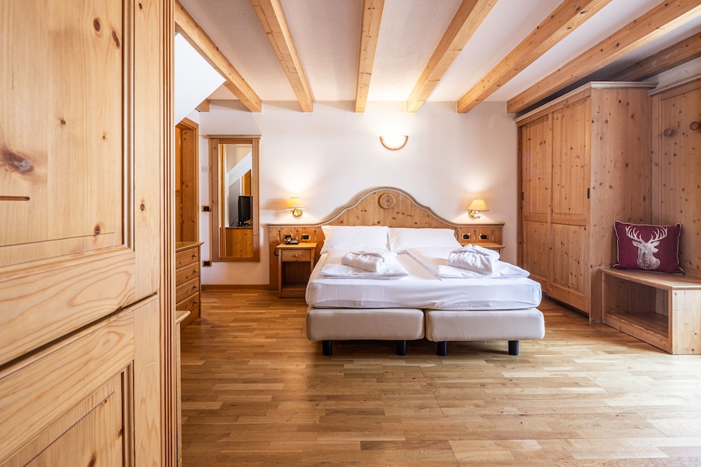 Gran Chalet Soreghes 33/69