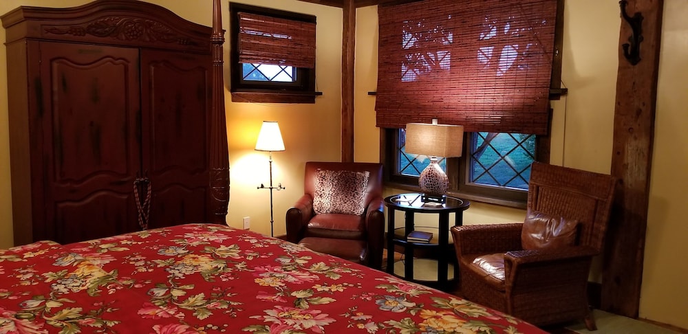 Inn at Clearwater Pond 11/51