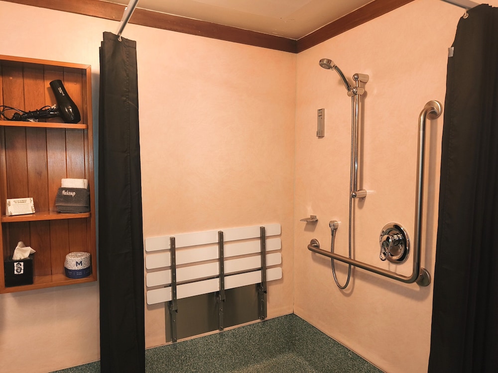 Aspen Lodge Motel 55/72