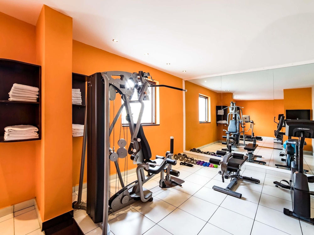 Ibis Styles Accra City Airport 25/50