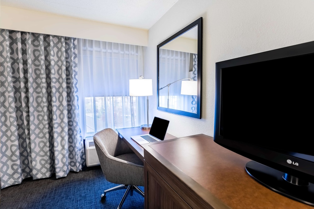 Hampton Inn St. Charles St. Peters 42/60