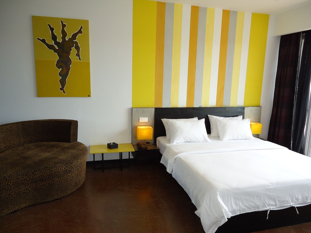 MEN's Resort & Spa (Gay Hotel) 14/36
