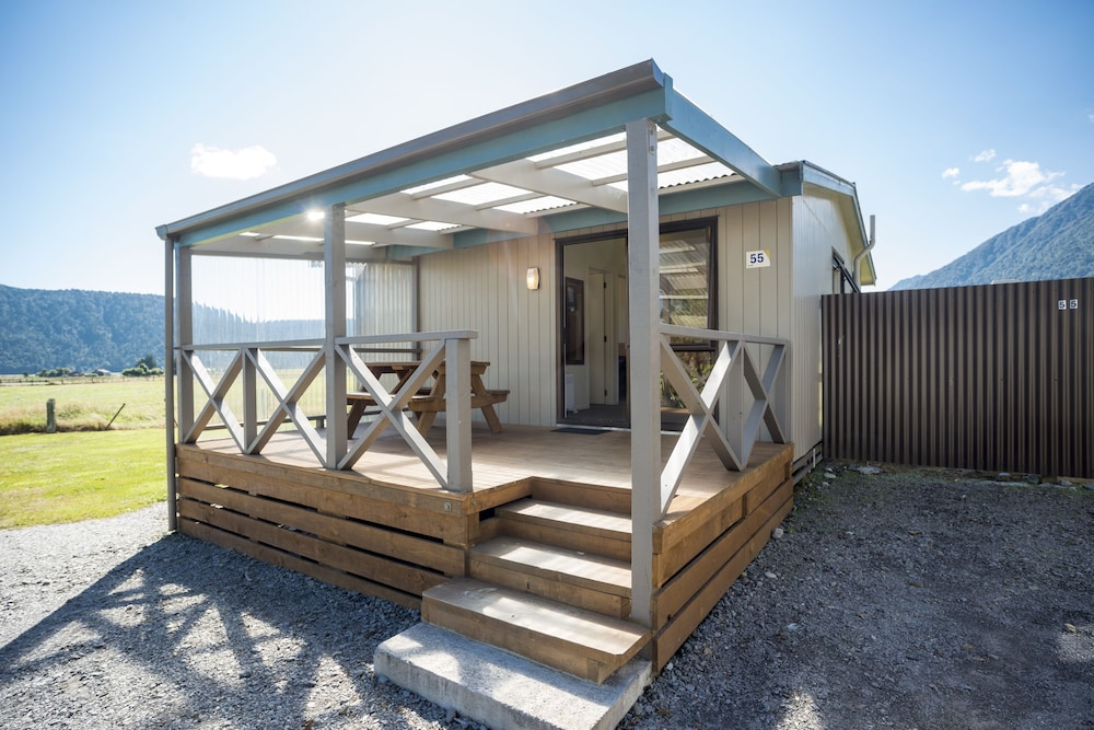 Fox Glacier Motel Holiday Park 26/50
