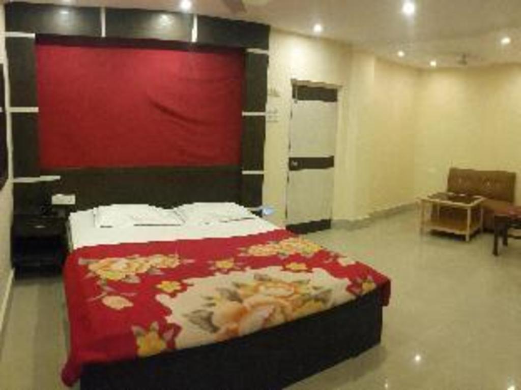 HOTEL ROYAL GARDEN 21/40