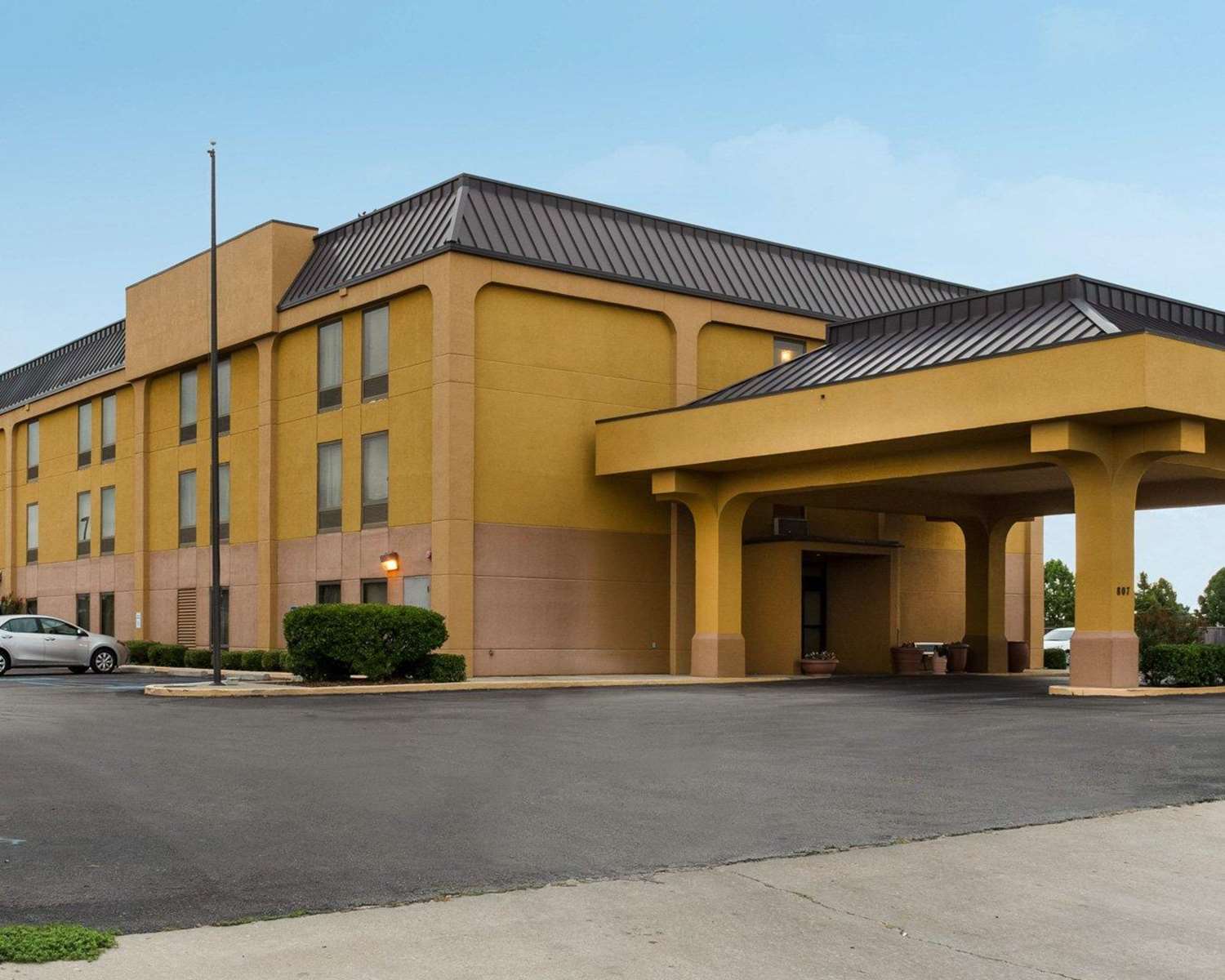 Quality Inn Cleveland MS 11/12