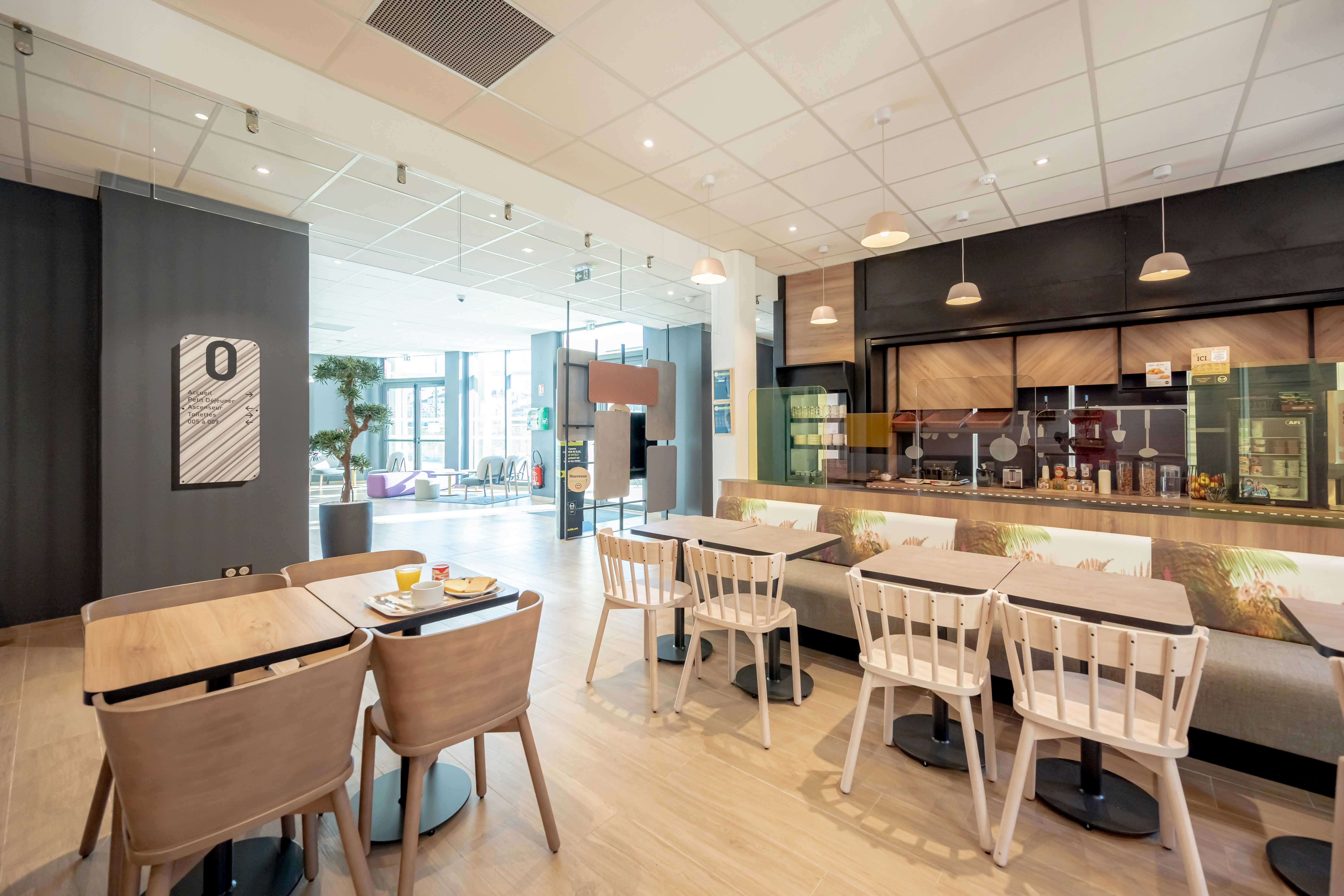 B&B Hotel Toulon Centre Gare 25/28