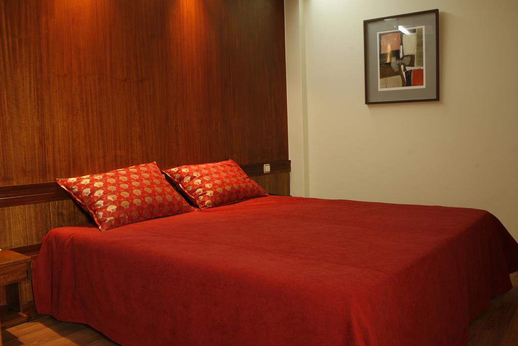 Hotel Catedral 5/28