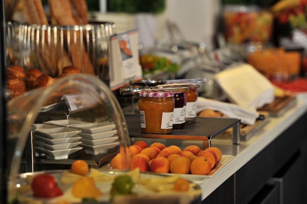 Mercure Paris Opera Faubourg Montmartre 37/71