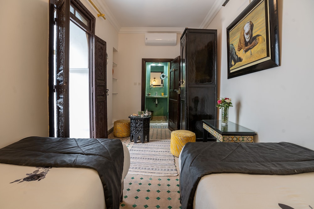 Riad Ben Tachfine 24/50