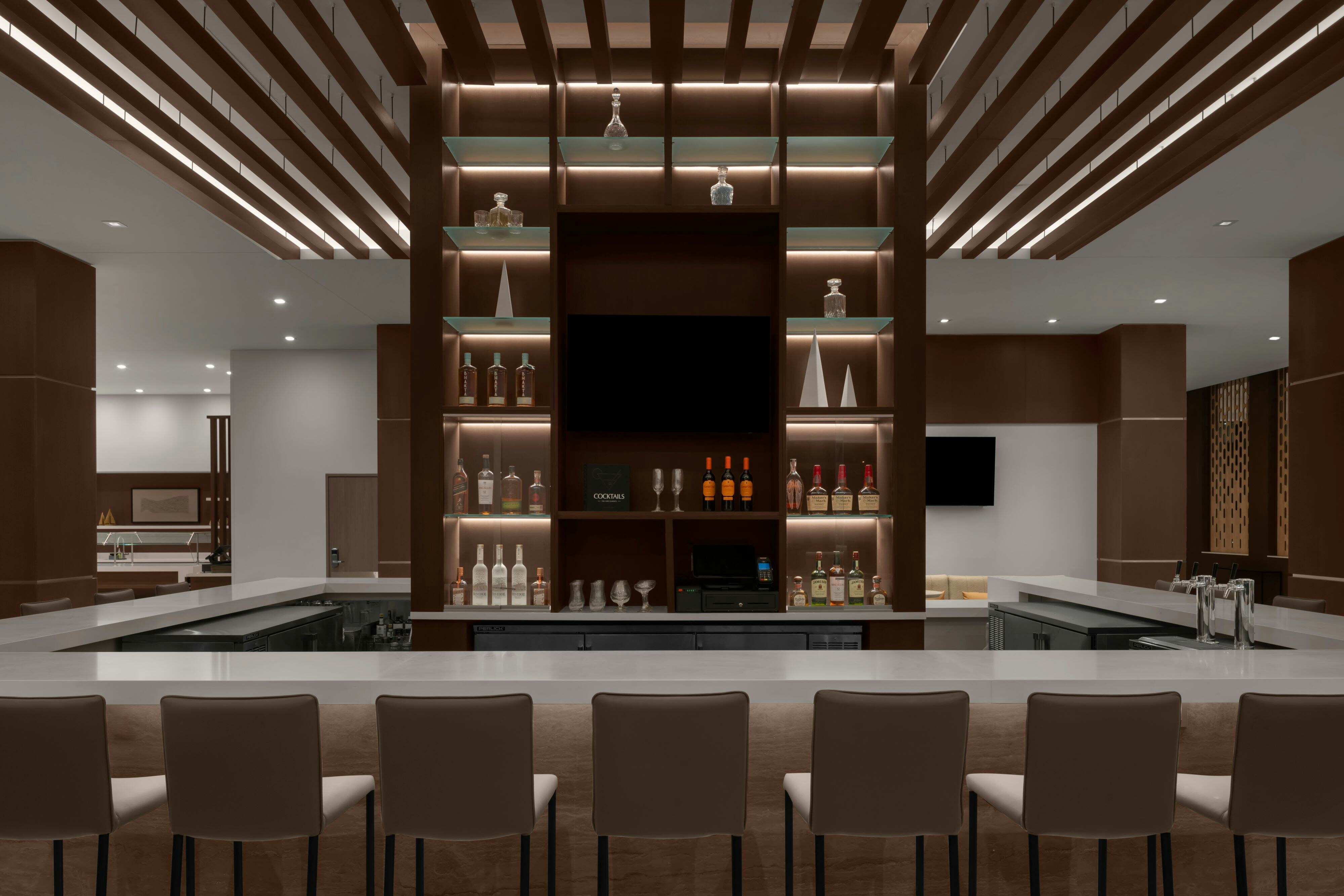 AC Hotels by Marriott Sacramento Folsom 17/25