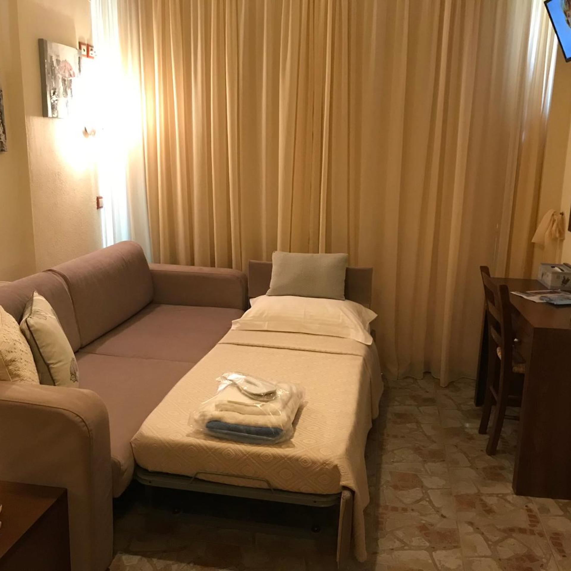 Palamidi Hotel 16/100