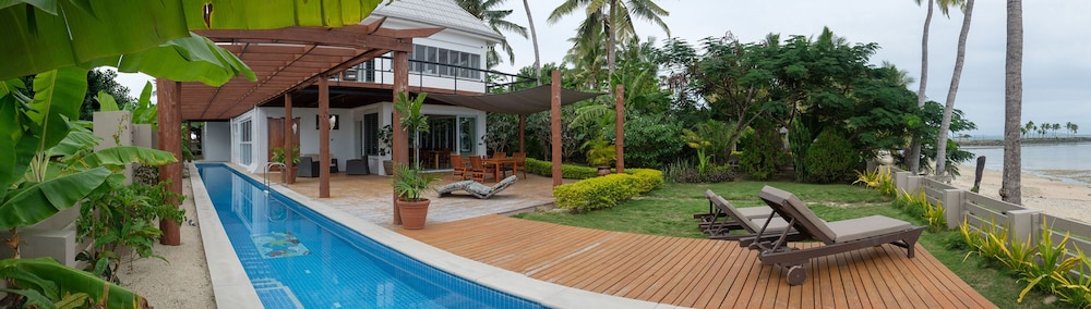 First Landing Beach Resort and Villas 43/50