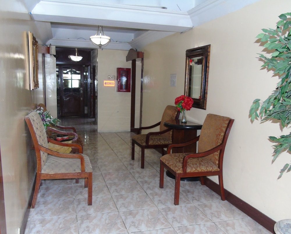 Hotel Malecon Inn 62/67