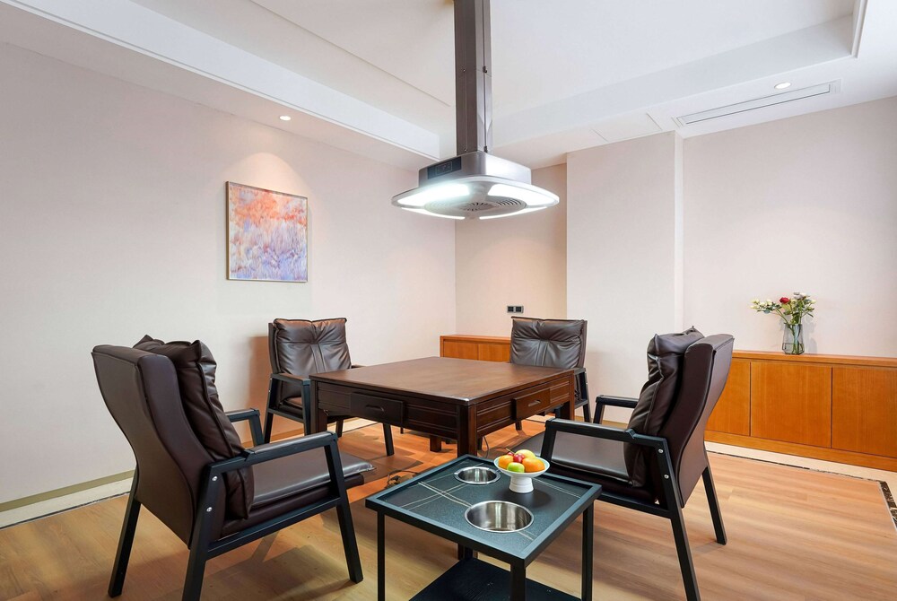 Howard Johnson by Wyndham Huaqiao Plaza Xinyu 25/30