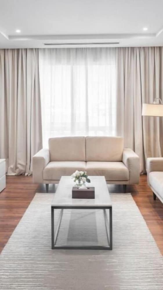 فندق قمر جدة(Landmark Hotel & Suites (formerly Al Qamar Hotel)) 36/46