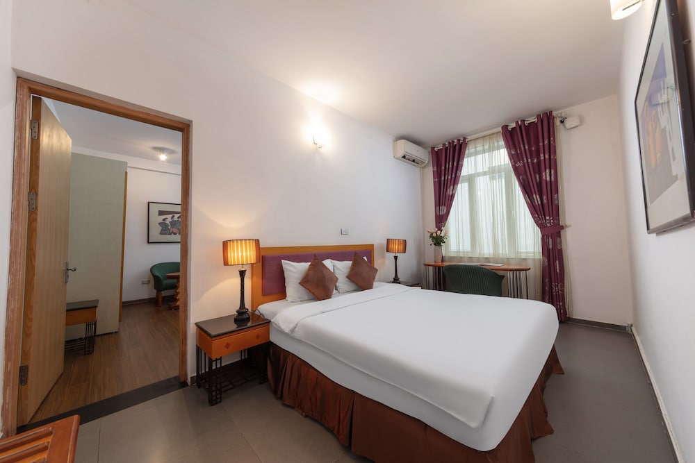 Golden Sun Villa Hotel 26/73