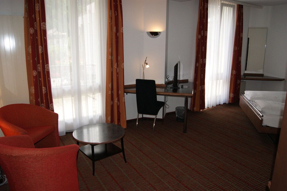 Hotel Schweizerhof 21/30