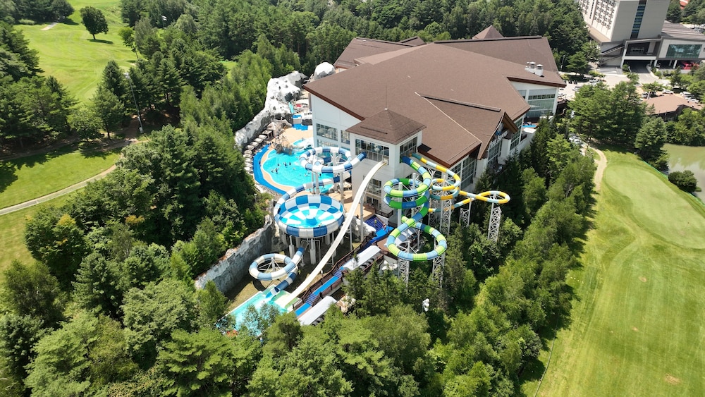 Yong Pyong Resort 45/50