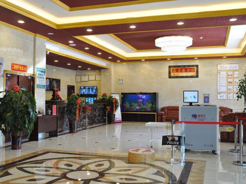 Lobby at GreenTree Alliance Tacheng Wenqin Road Left Bank Of Sunshine Hotel, TACHENG