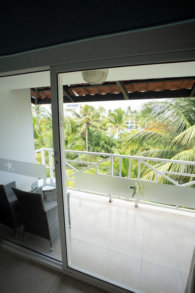 Playa Blanca Beach Resort - All Inclusive 61/61