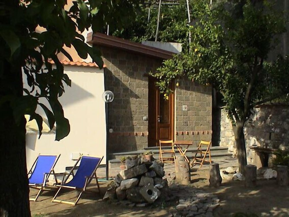 Casale Nunziatina 42/51