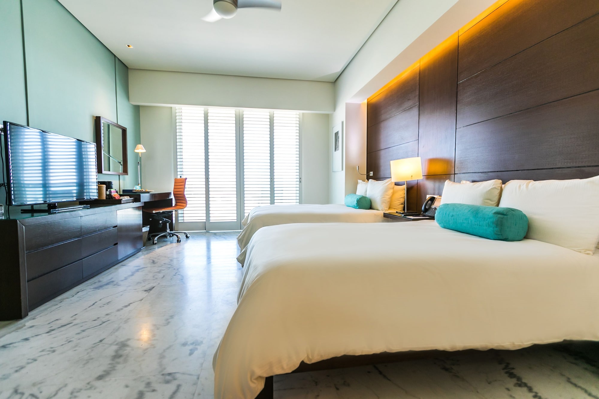 Club 89, 2 Double Beds, Resort View