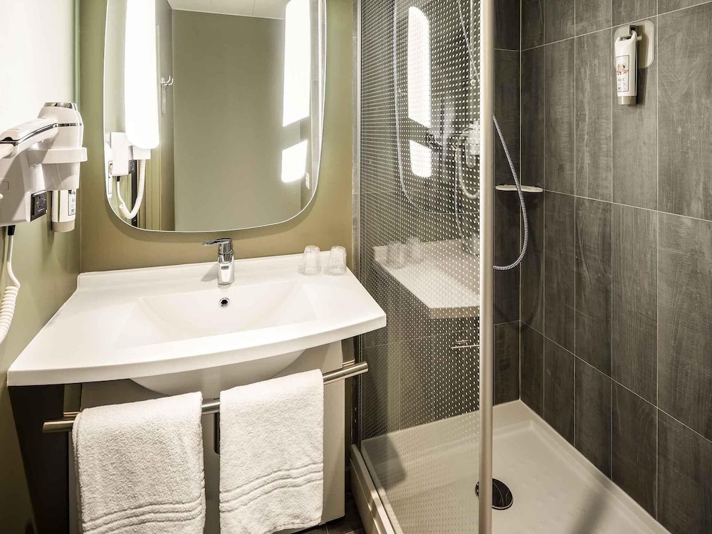 Ibis Faro Algarve 43/43
