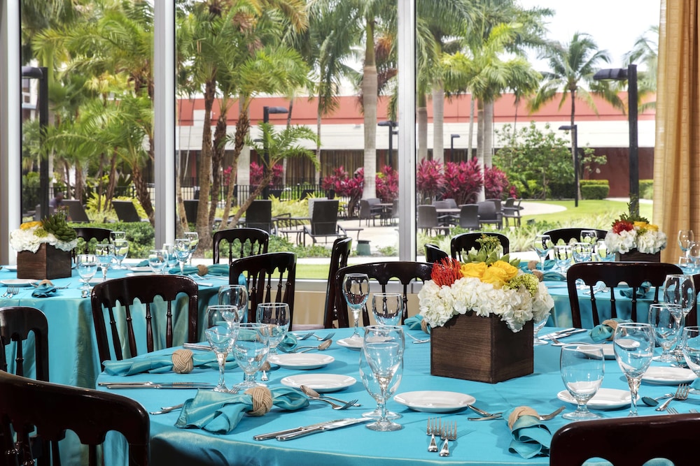 Courtyard Miami Airport 29/61