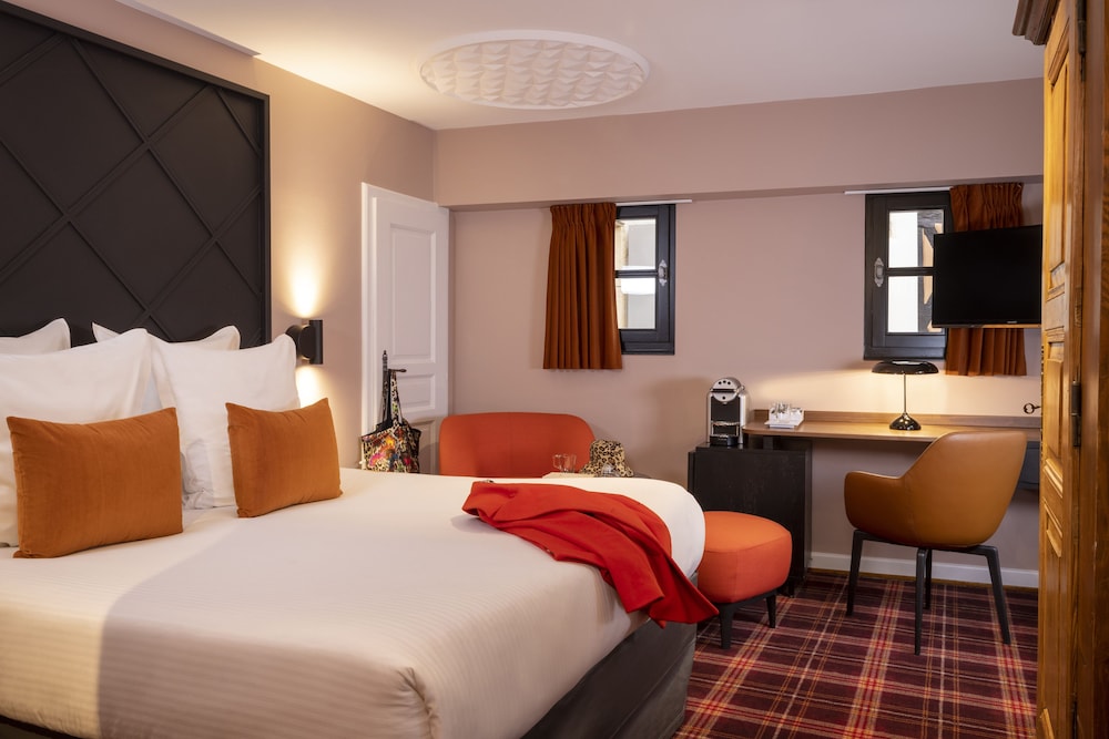 Hotel Le Colombier 10/80