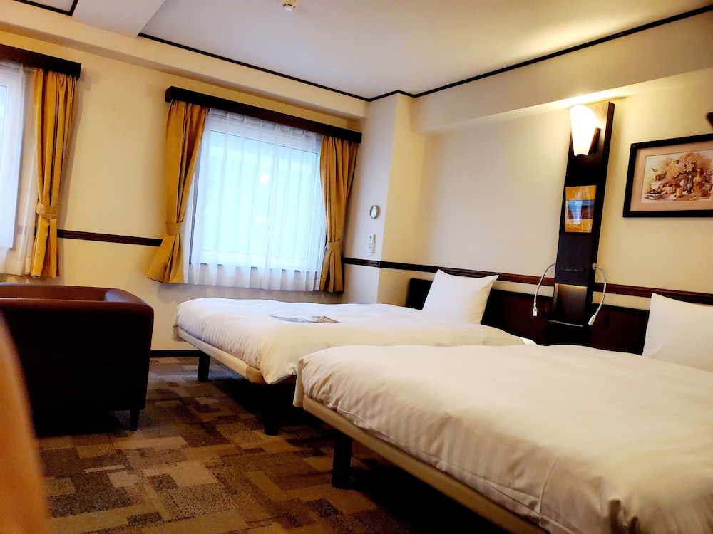 Toyoko Inn Nihonbashi Zeimusho Mae 22/50