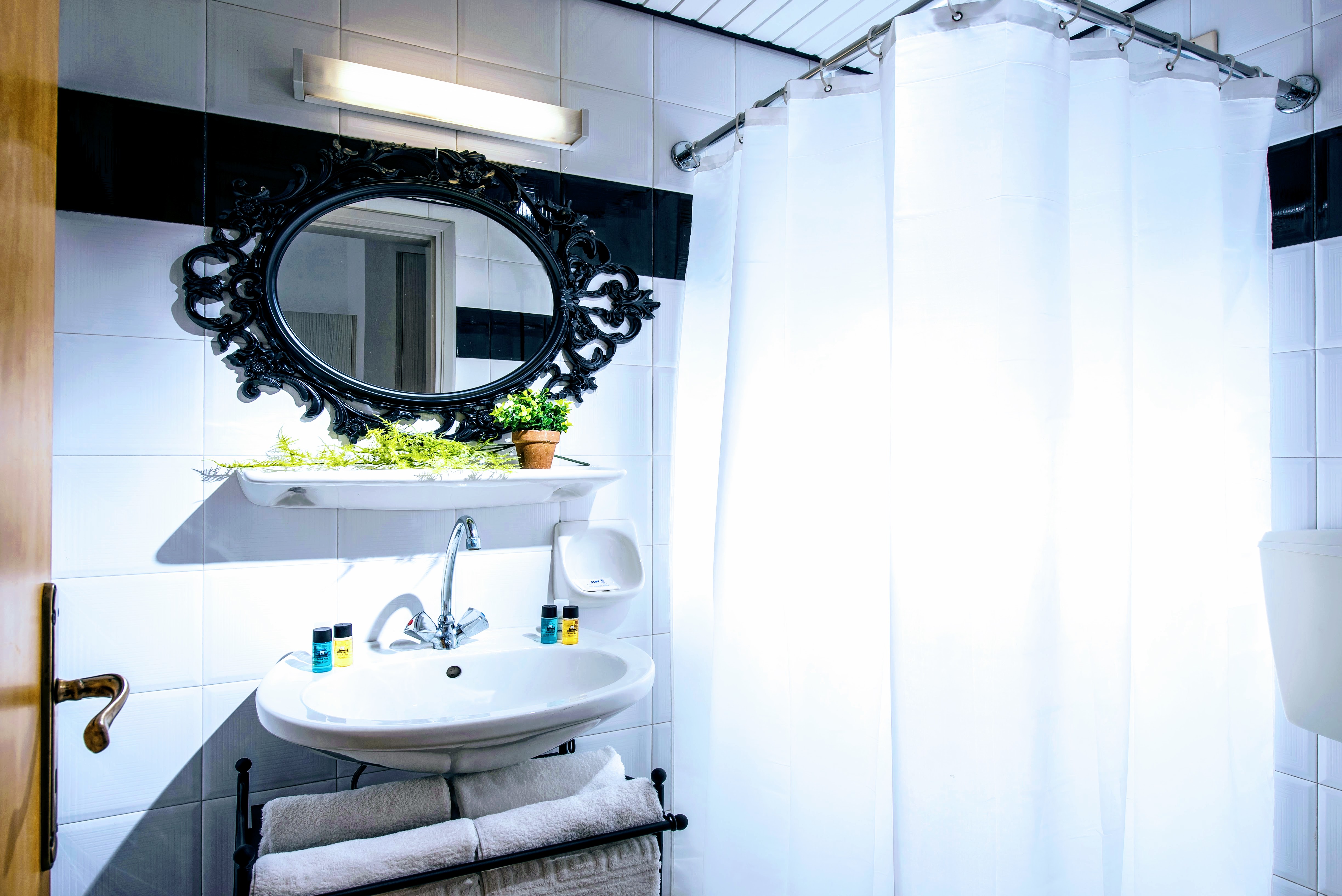 Stella Maria Hotel & Suites 50/50