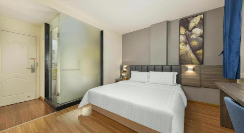 7 Days Inn (Dongguan Changping Railway Station) 18/41