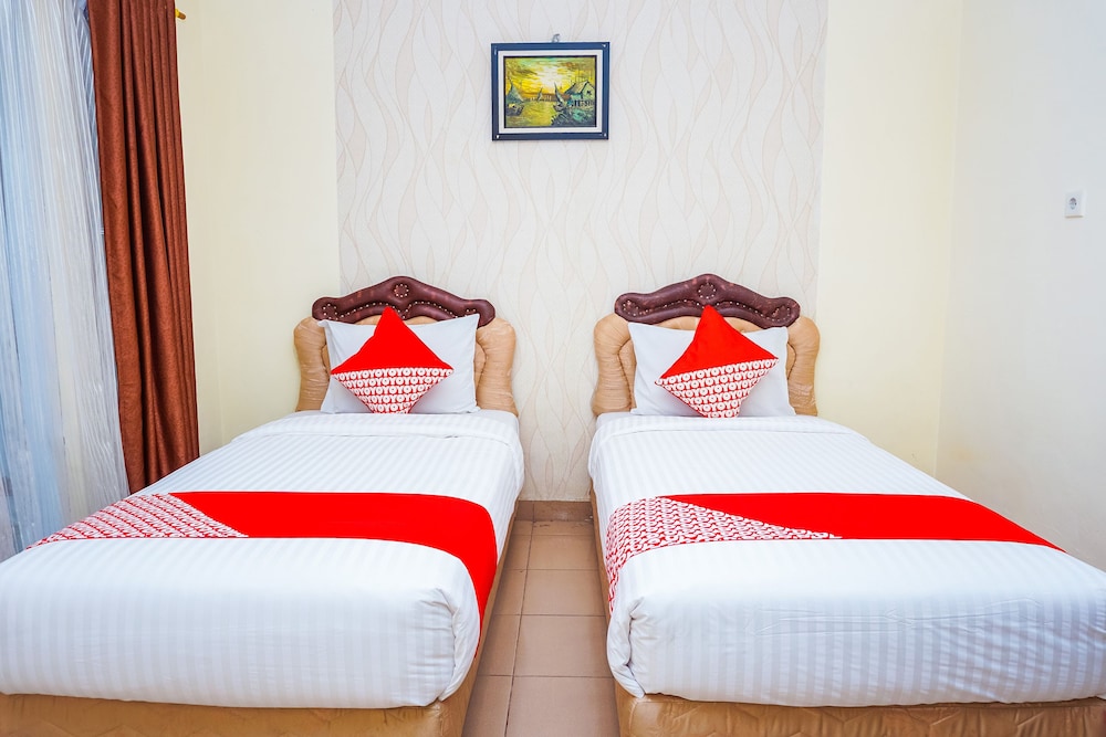 Hotel O Padang City Center Near Pantai Padang Formerly Hotel Siti Nurbaya 29/49