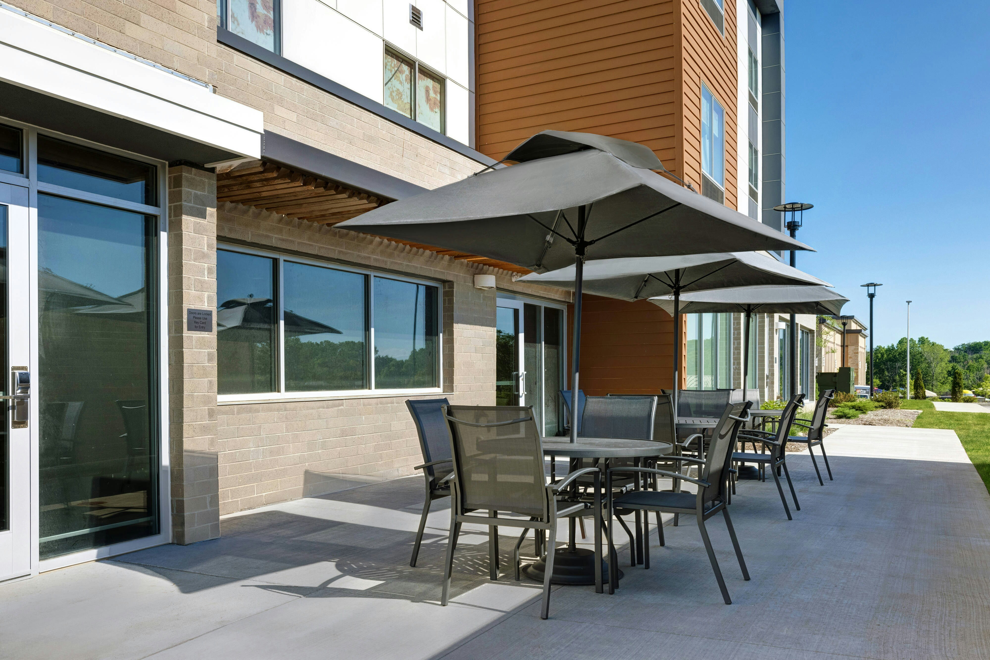 Fairfield Inn & Suites by Marriott Denver Airport at Gateway Park 8/11