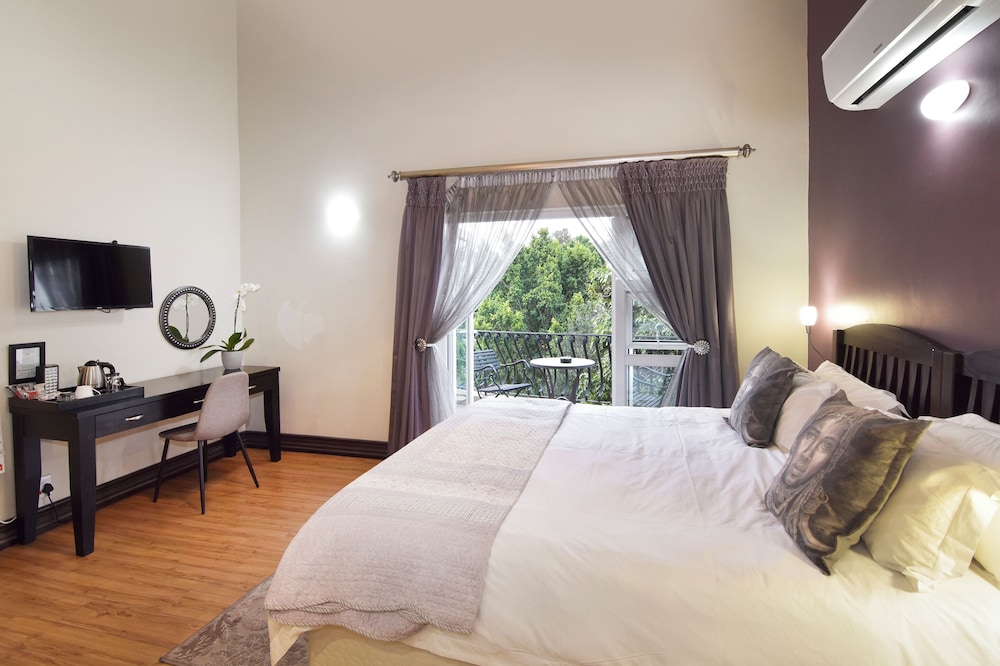 Sandown Guesthouse 4/49