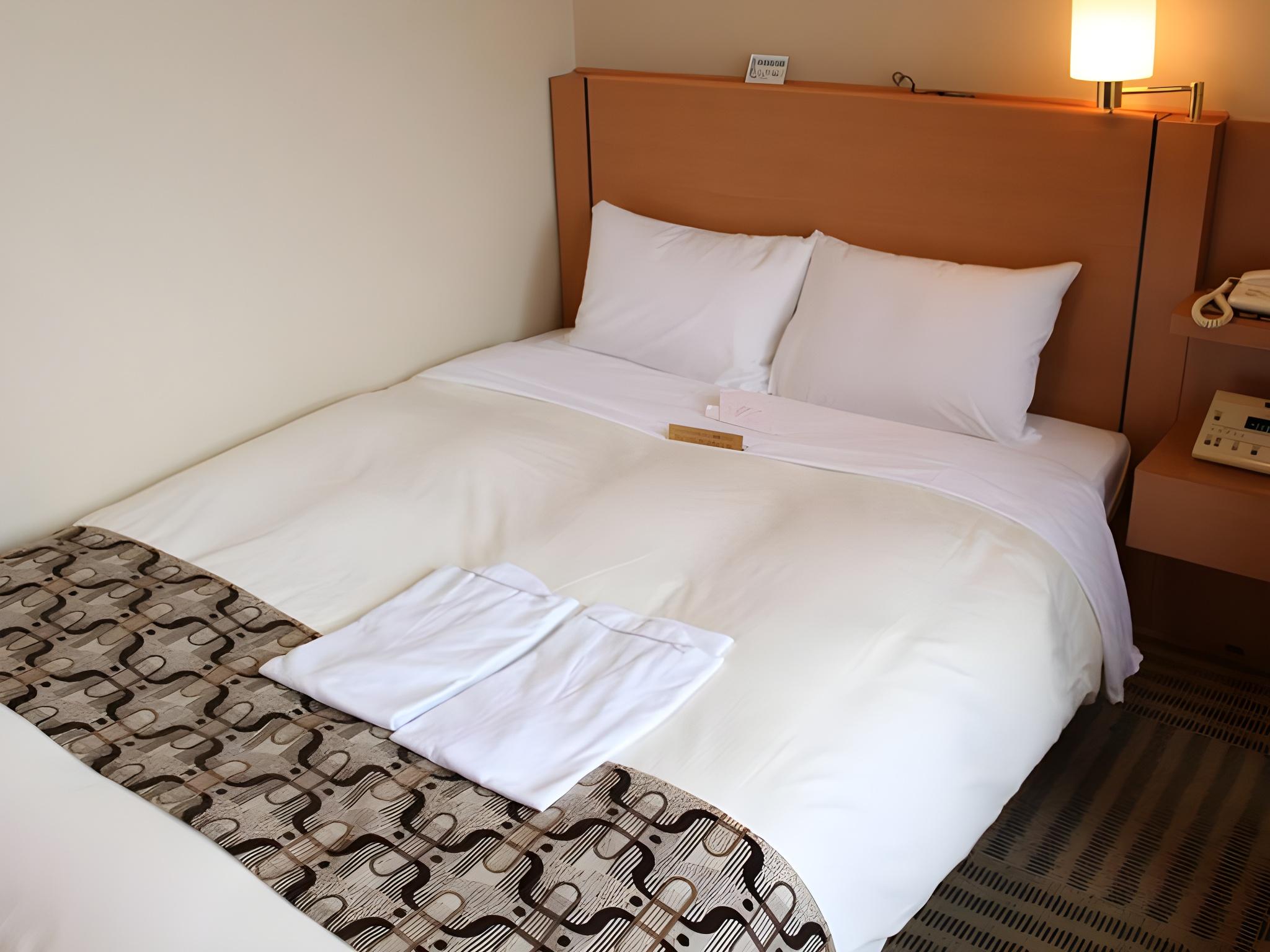 Economy, Double Bed, No Window