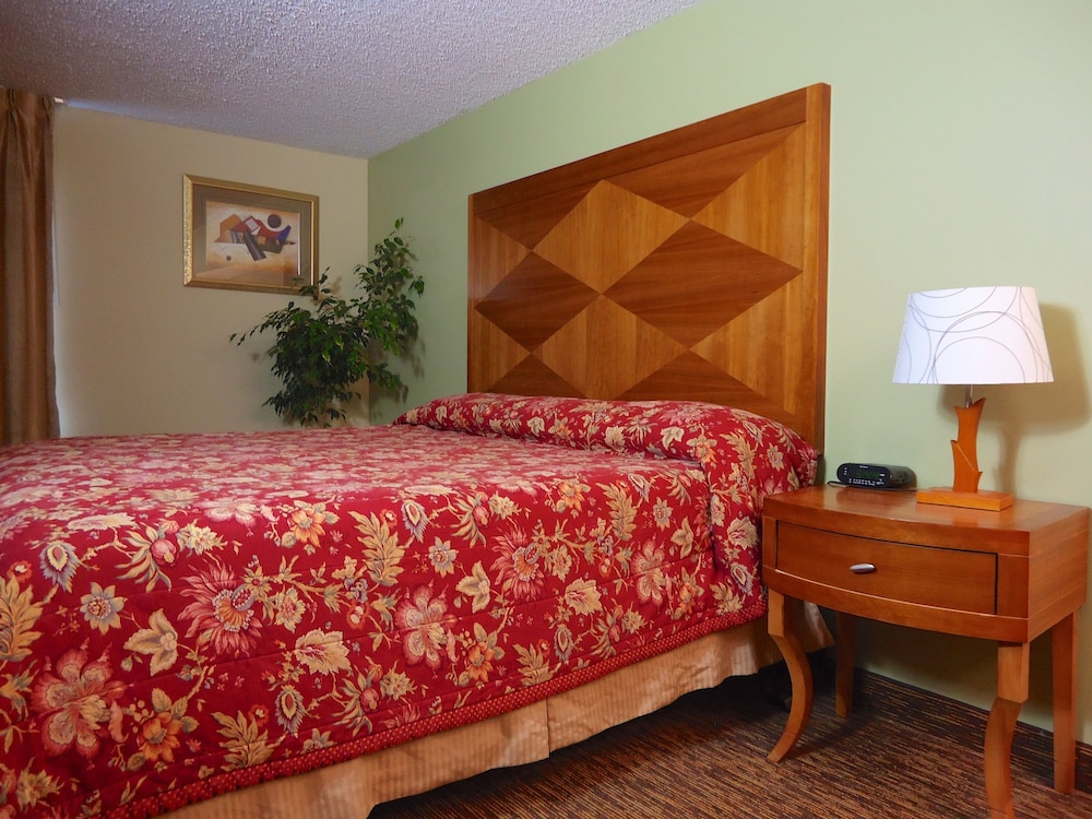 Columbia Gorge Inn 13/57